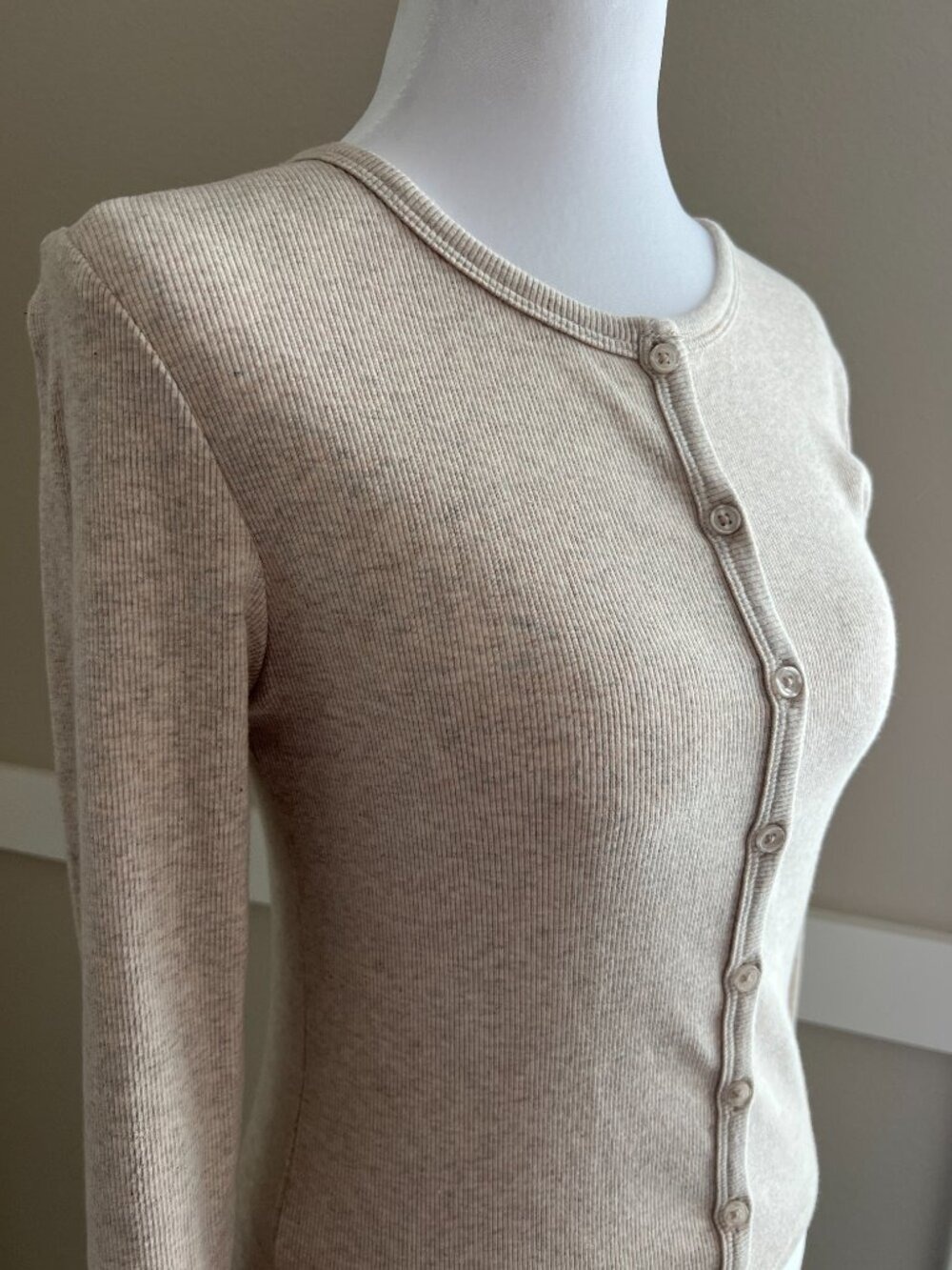 Streetwear Society Heather Beige Ribbed Button-Front Knit Cardigan - Size Small
